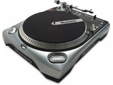 Numark TT 200