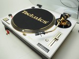 Custom Technics SL 1200 LTD White