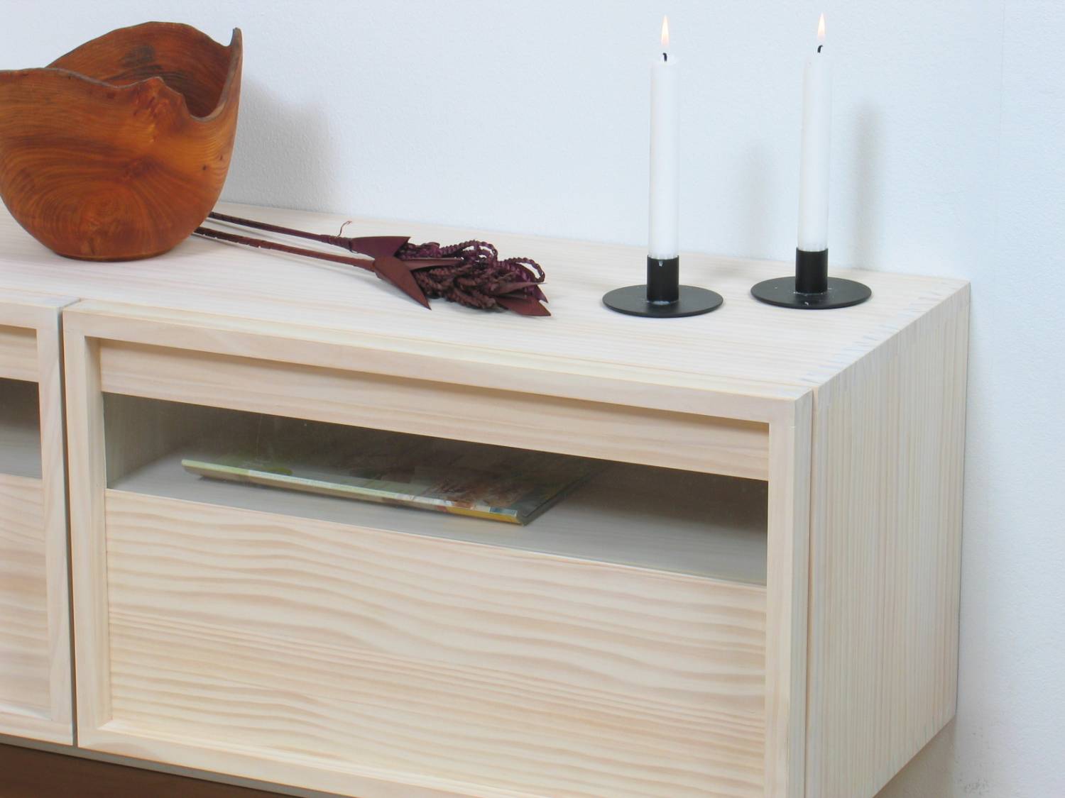 Dressoir tignum essenhout wit en natuur 120 cm breed ...
