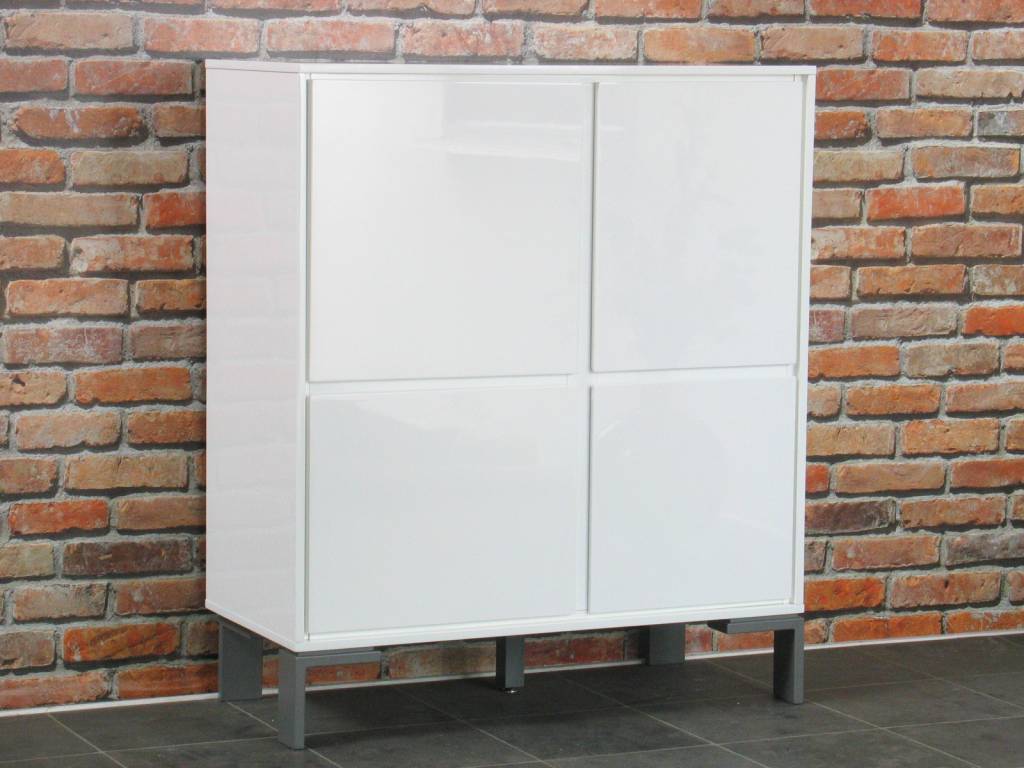 Dressoir 4d alu strip hoogglans wit find it at shopwiki