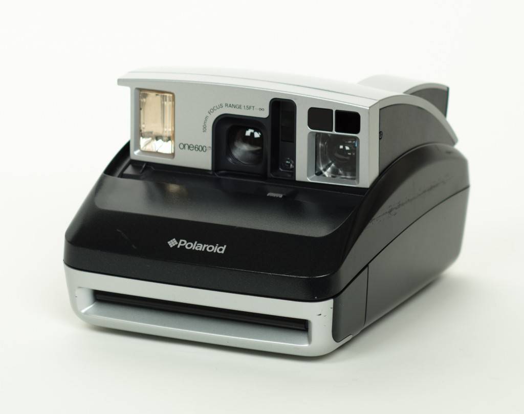 Обзор камеры Polaroid One 600