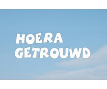 Raam sticker hoera getrouwd Raam sticker hoera getrouwd