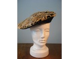 Leren baret met tijgerprint