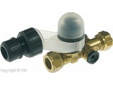 Vsh Inlaatcombinatie bic 15 mm knel 0312136