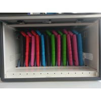 D12 MultiCharger modulaire opslag, laad en synchronisatie kast voor 12 iPads of andere tablets