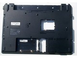 Hewlett Packard Compaq 6820s laptop onderkant typenummer: 6070B0212201