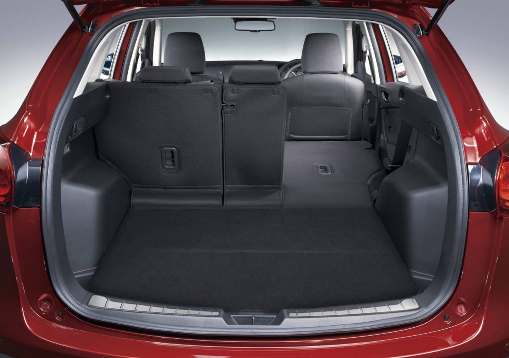 Kofferraumwanne Antirutsch für Mazda CX5 SUV 2012 Kofferraumwanne Antirutsch für Mazda CX5 SUV 2012
