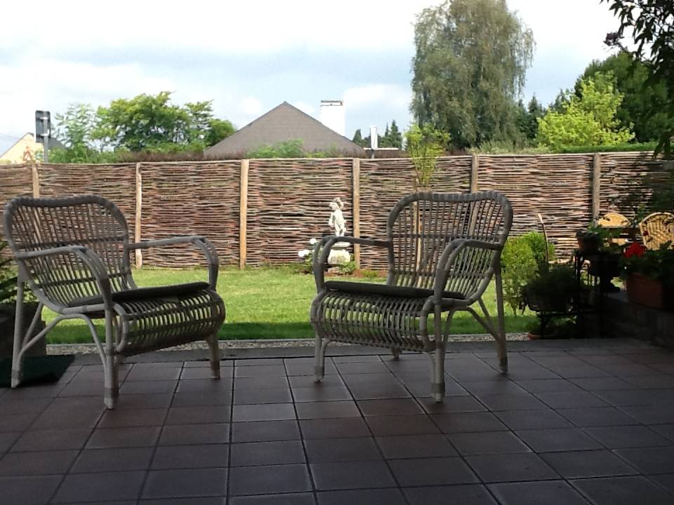Tuinstoelen B&B Villa Sonuwe