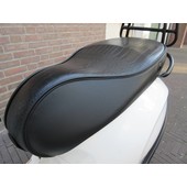 Zwart Custom zadel buddyseat GTS LOOK