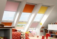 Velux zonwering, verduisteringsgordijnen, jaloezie, rolluiken en insectenhorren.