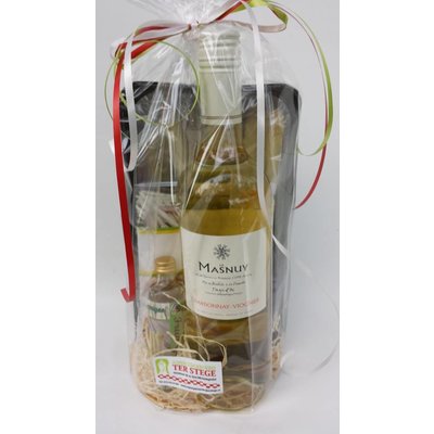 Kado-pakket , 700 gram geschilde asperges, Masnuywijn, klein kookboekje, likorette