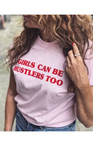 Customized t-shirt - Curvy font Customized t-shirt - Curvy font