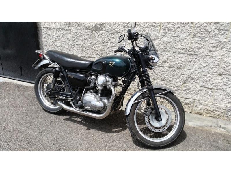 kawasaki w800 exhaust sound