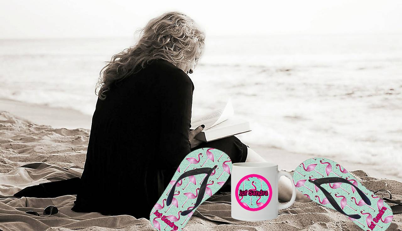 Slippers voor juf of meester; bedankt voor het fijne schooljaar.