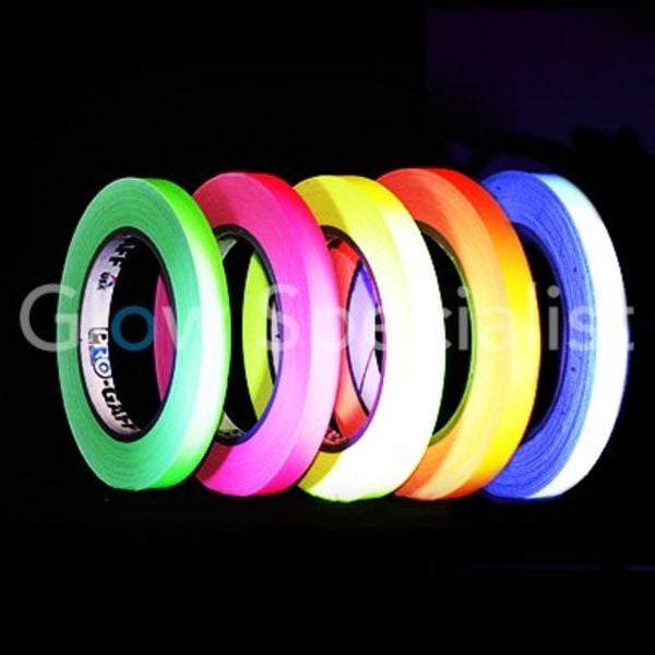 UV / Blacklight Neon Tape 19 mm x 25 m Koopt u bij Glow Specialist