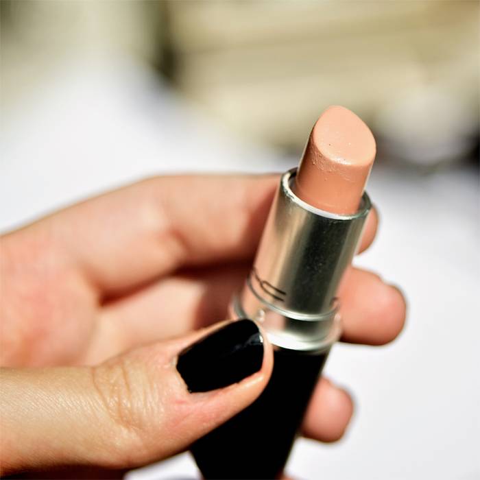WAT DE VORM VAN JOUW LIPSTICK TIP ZEGT OVER JOU..!