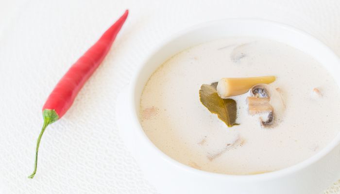 Thaise kippensoep met Laos - Tom Kha Kai