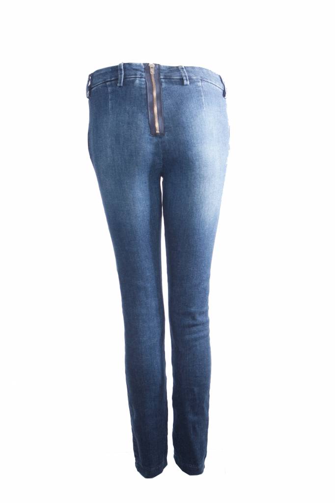 Acne Acne studio, blue jeans with zipper on the back in size 28/32