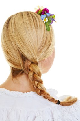 ANGESAGTE WIESN-FRISUREN