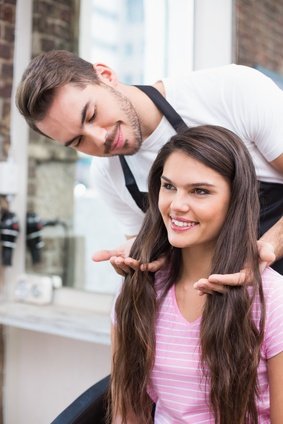 8 SÄTZE DIE DIR DEN FRISEURBESUCH VERMIESEN KÖNNEN!