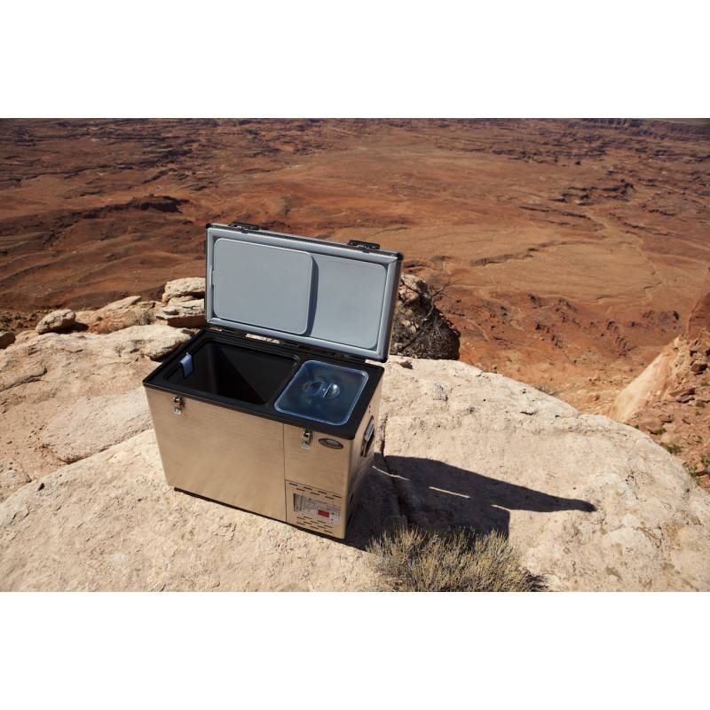 National Luna 52L Weekender Fridge/Freezer 12/24/220 Volt 4WD Shop