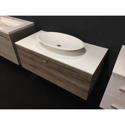 Thebalux Badmeubel 100 cm breed met solid surface waskom inclusief spiegel met verlichting.