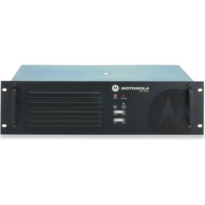 Motorola DR3000 MOTOTRBO repeater analoog/digitaal VHF-UHF