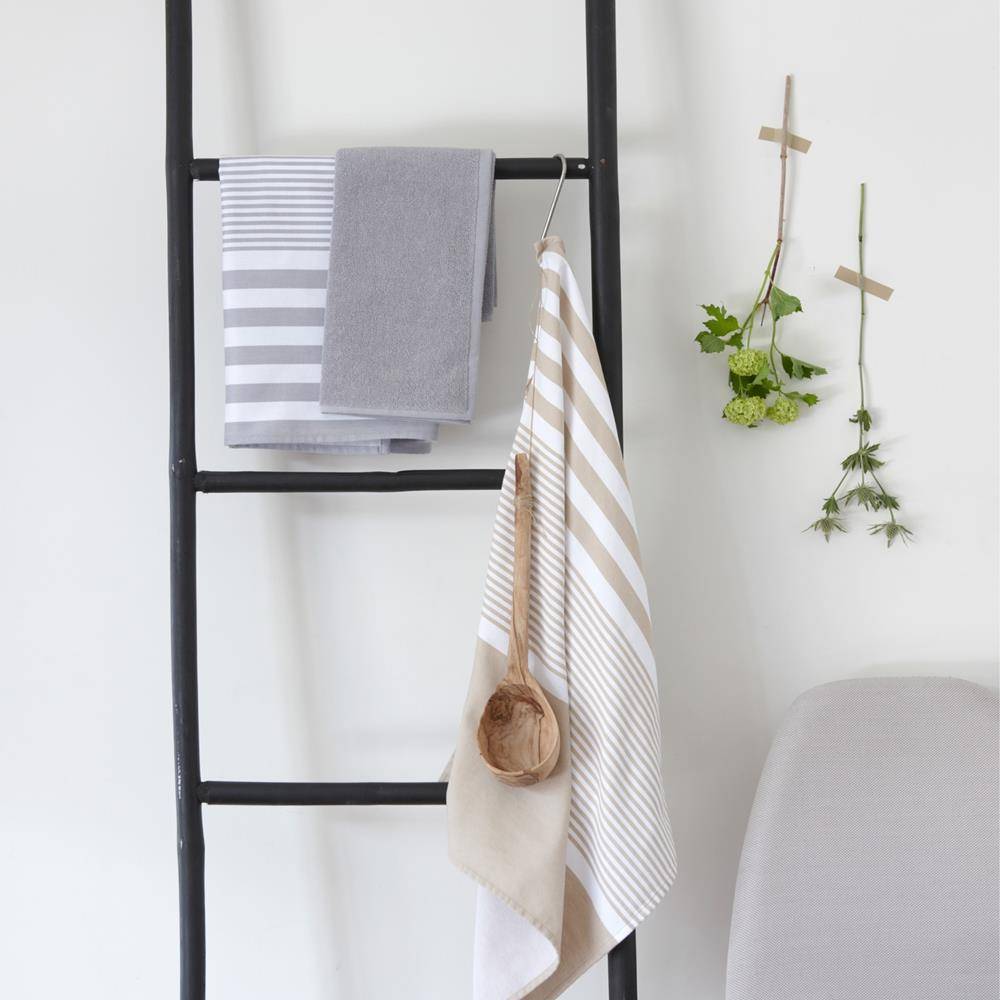 Theedoek streep 65x65 cm grijs set 2 sierkussenconcurrent