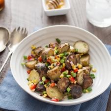 Salat mit gegrillten Kartoffeln an einer Honig-Chipotle Vinaigrette