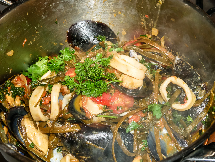 Paleo Rezept: Algenpasta I Sea Pasta von Seamore mit Meeresfrüchten