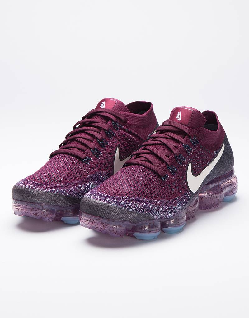 nike air vapormax bordeaux