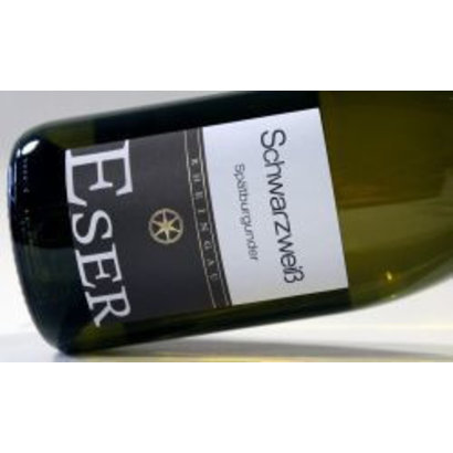 Schwarz/Weiss Spatburgunder Eser 2017