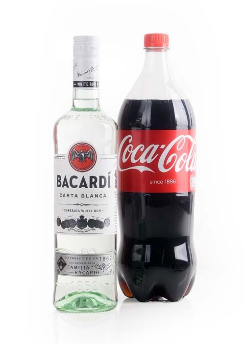 bacardi cola tytön pillua bacardi cola tytön pillua