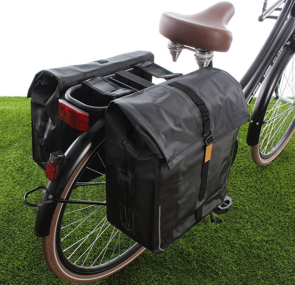 Basil Dubbele Fietstas Urban Dry Double Bag 50L Solid Black