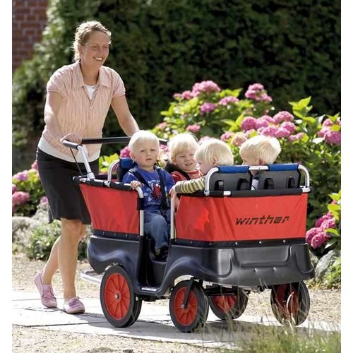 Winther Kiddy-Bus om 4 kinderen te vervoeren Winther Kiddy-Bus om 4 kinderen te vervoeren