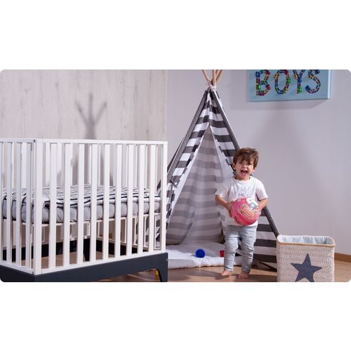 Childwood Tipitent voor de kinderkamer. TIPI STREEP Childwood Tipitent voor de kinderkamer. TIPI STREEP