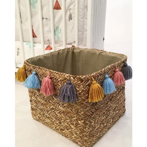 Childwood Gevlochten mand stro met POM POMS Childwood Gevlochten mand stro met POM POMS