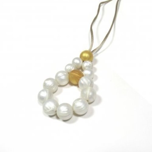 Fleurige Folliekes Siliconen Bijtketting - Bijtjuweel Bedel parelmoer-goud Fleurige Folliekes Siliconen Bijtketting - Bijtjuweel Bedel parelmoer-goud