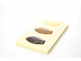 SJOKOLAT Witte chocolade met Antwerpse Handjes