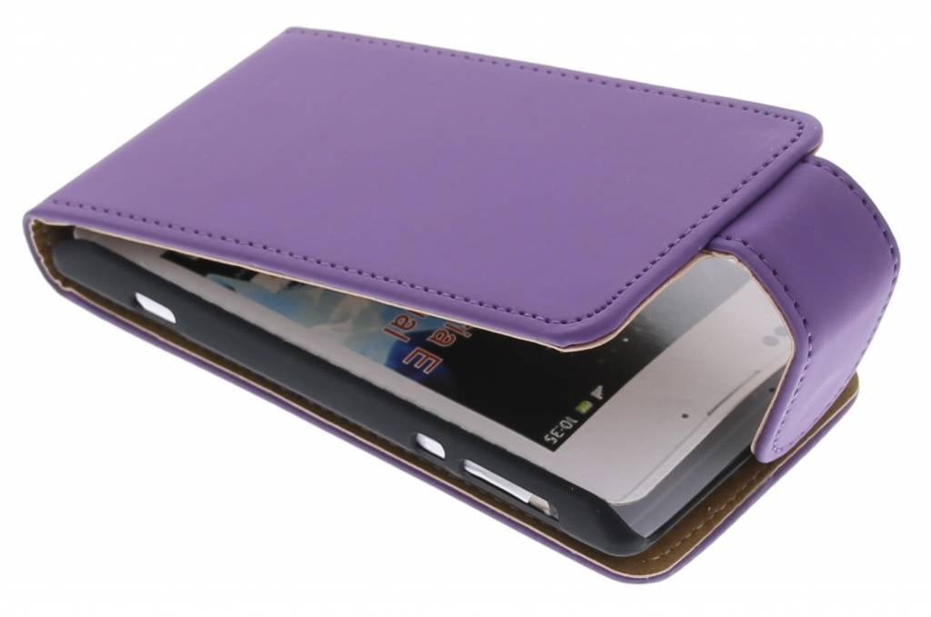 Image of Paarse classic flipcase voor de Sony Xperia E