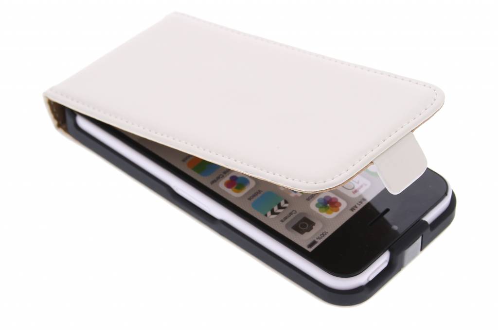 Image of Mobiparts Premium Flip Case Apple iPhone 5C White