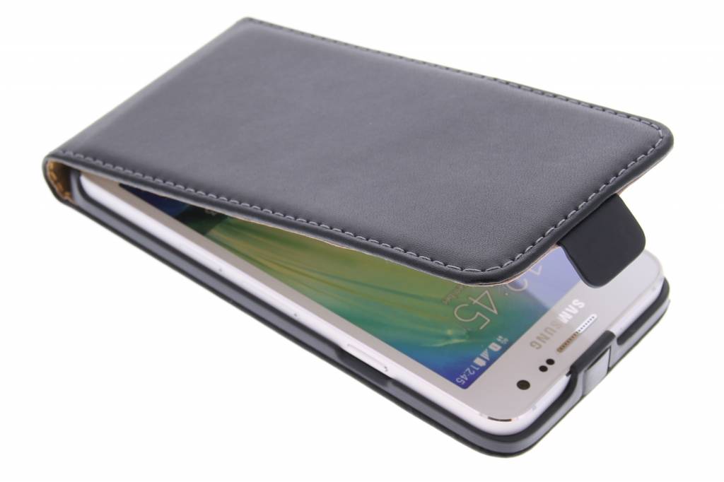 Image of Zwarte luxe flipcase voor de Samsung Galaxy A3