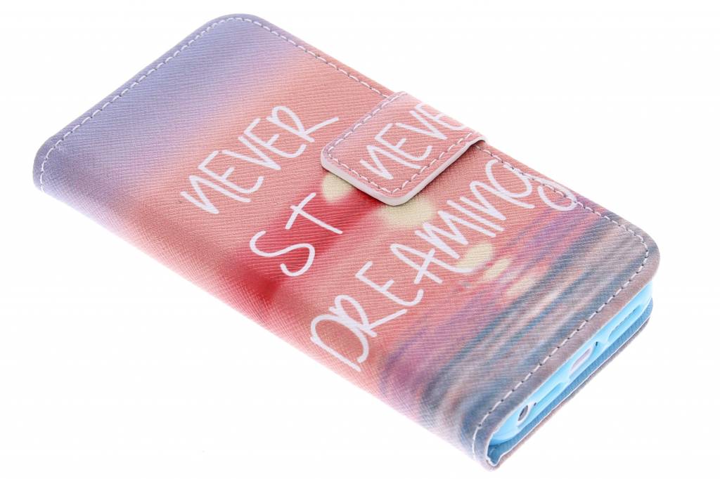 Image of Never stop dreaming design TPU booktype hoes voor de iPhone 5 / 5s / SE