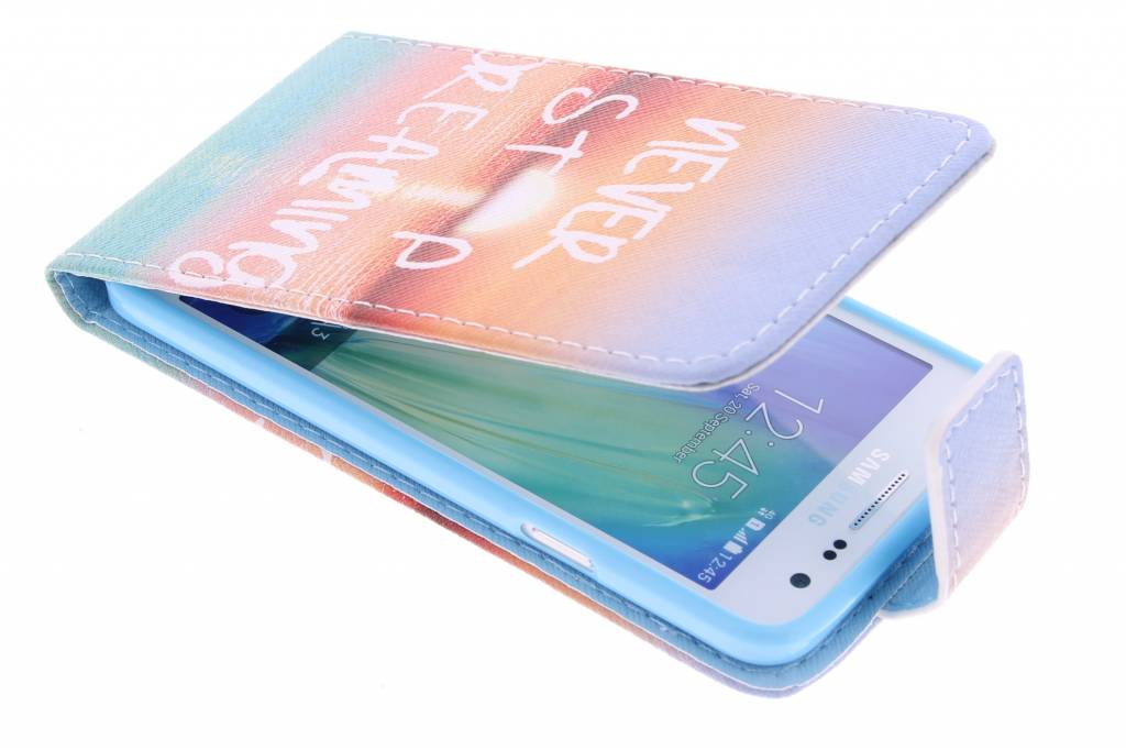 Image of Never stop dreaming design TPU flipcase voor de Samsung Galaxy A3