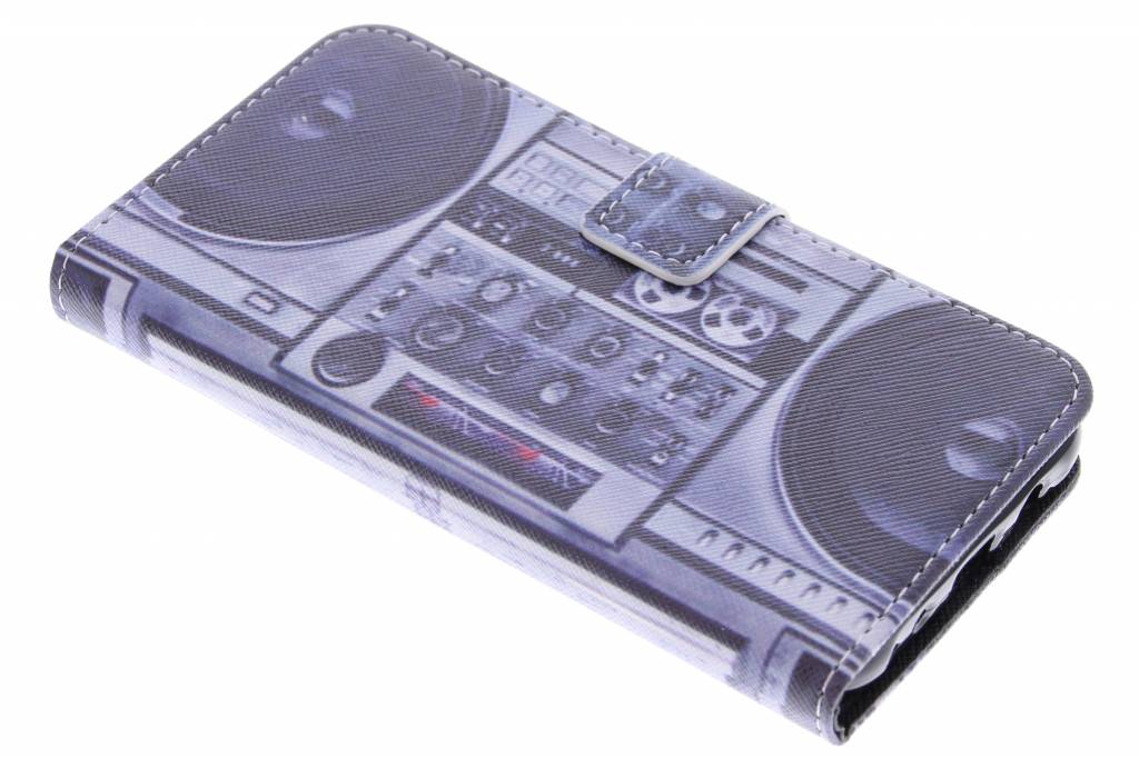 Image of Radio design TPU booktype hoes voor de Samsung Galaxy J5