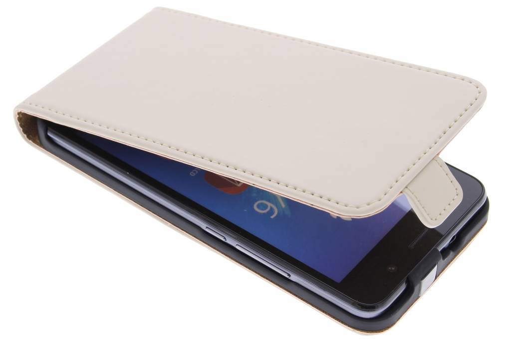 Image of Luxe Flipcase voor de Huawei Y6 - Gebroken Wit