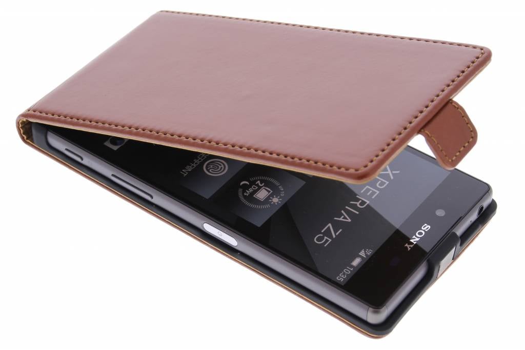 Image of Luxe lederen Flipcase voor de Sony Xperia Z5 - Kastanjebruin