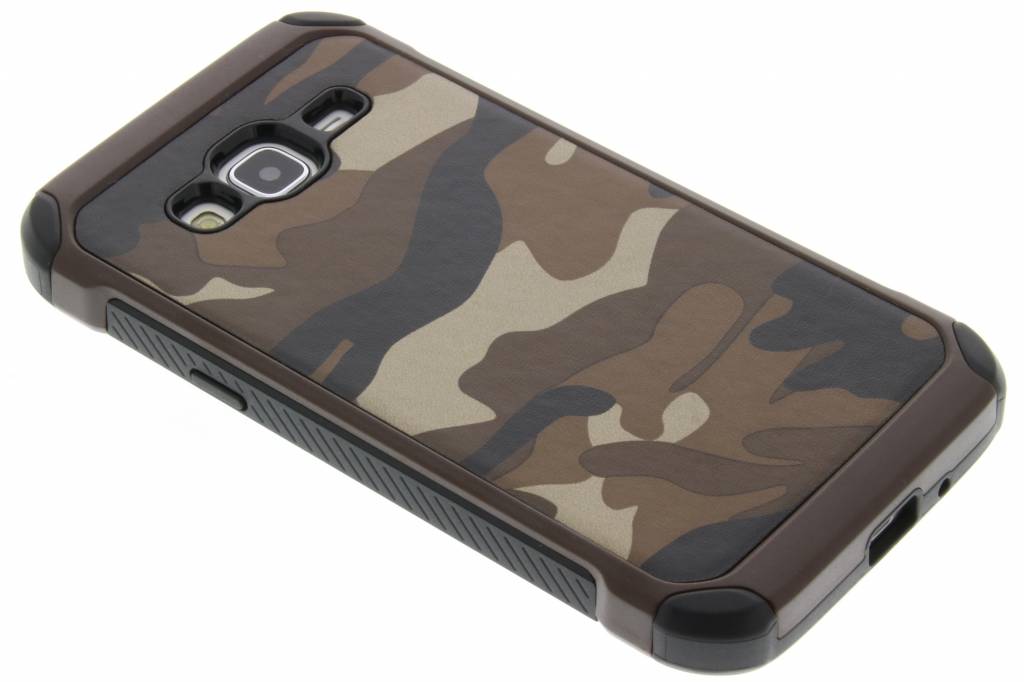 Image of Bruin army defender hardcase hoesje voor de Samsung Galaxy J3 / J3 (2016)