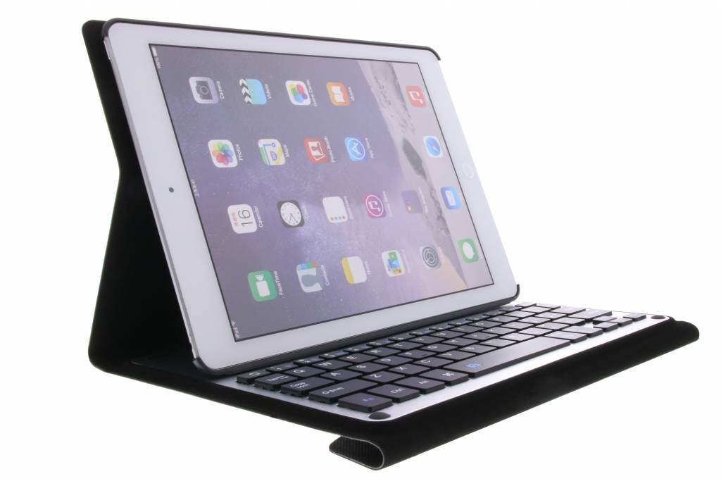 Image of Zwarte smart toetsenbord hoes voor de iPad Pro 9.7