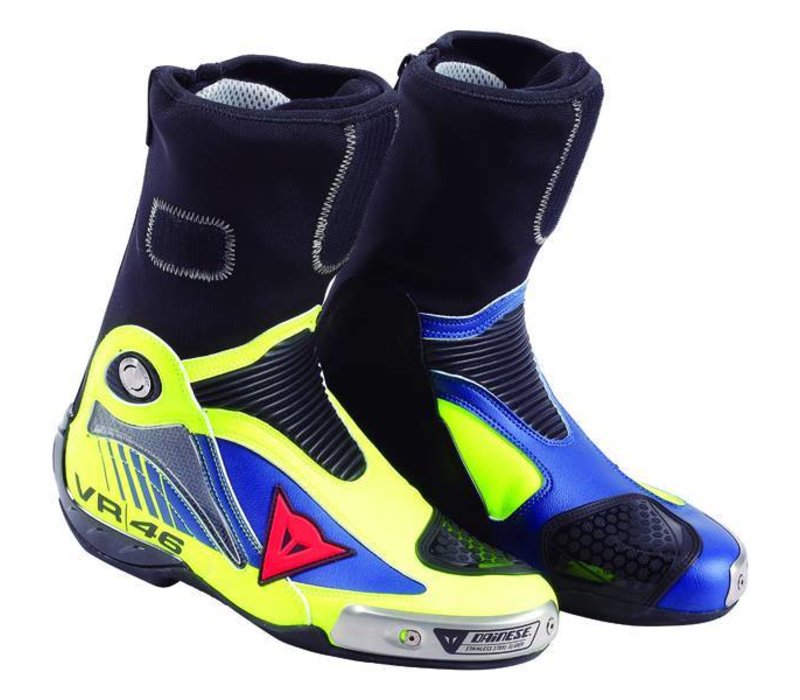 scarpe moto dainese